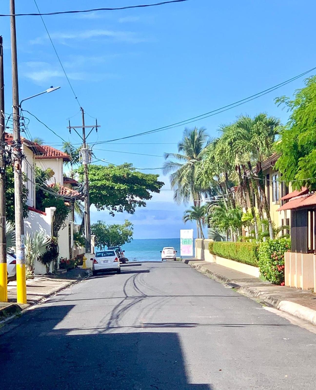 Beach Lofts And Surf Jacó Екстериор снимка