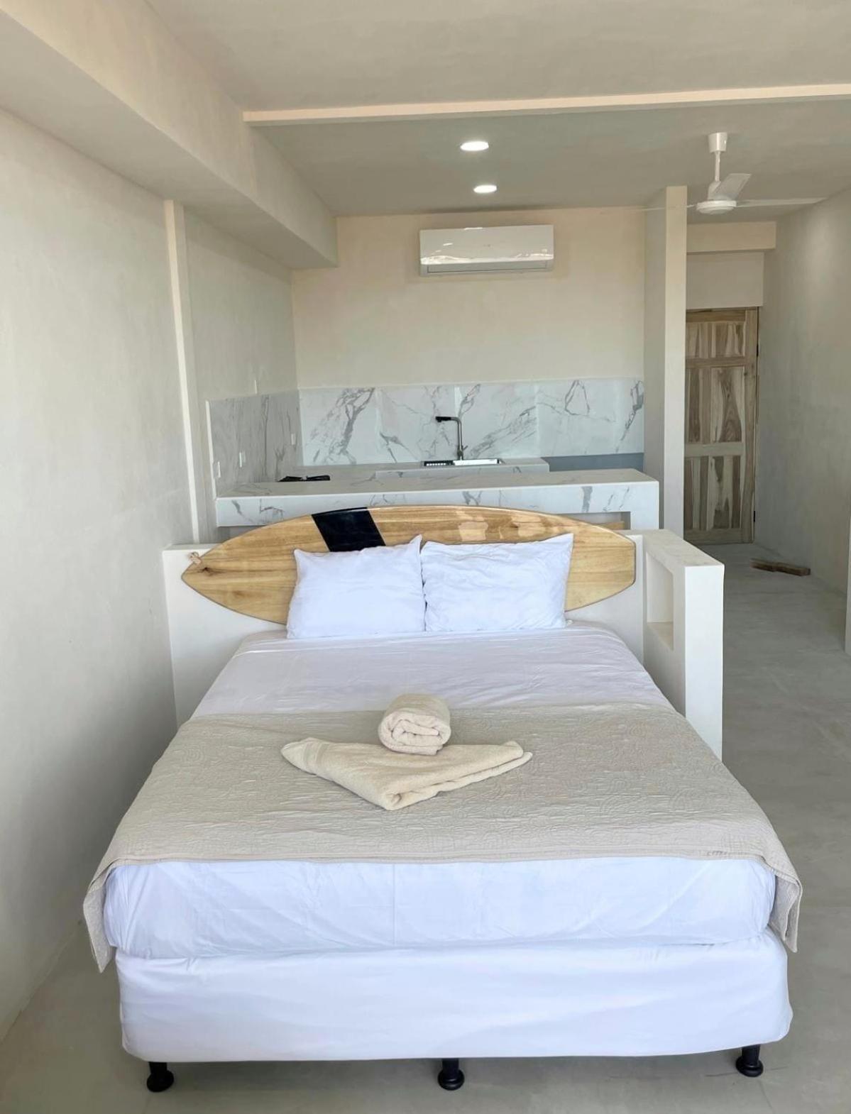 Beach Lofts And Surf Jacó Екстериор снимка